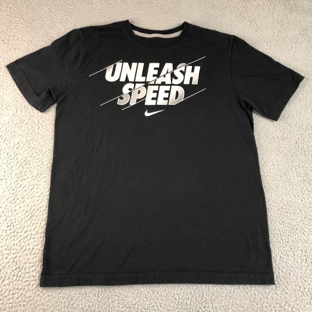 Nike Shirt Men Medium Black Solid Graphic Logo Tee Sportswear Unleash Speed